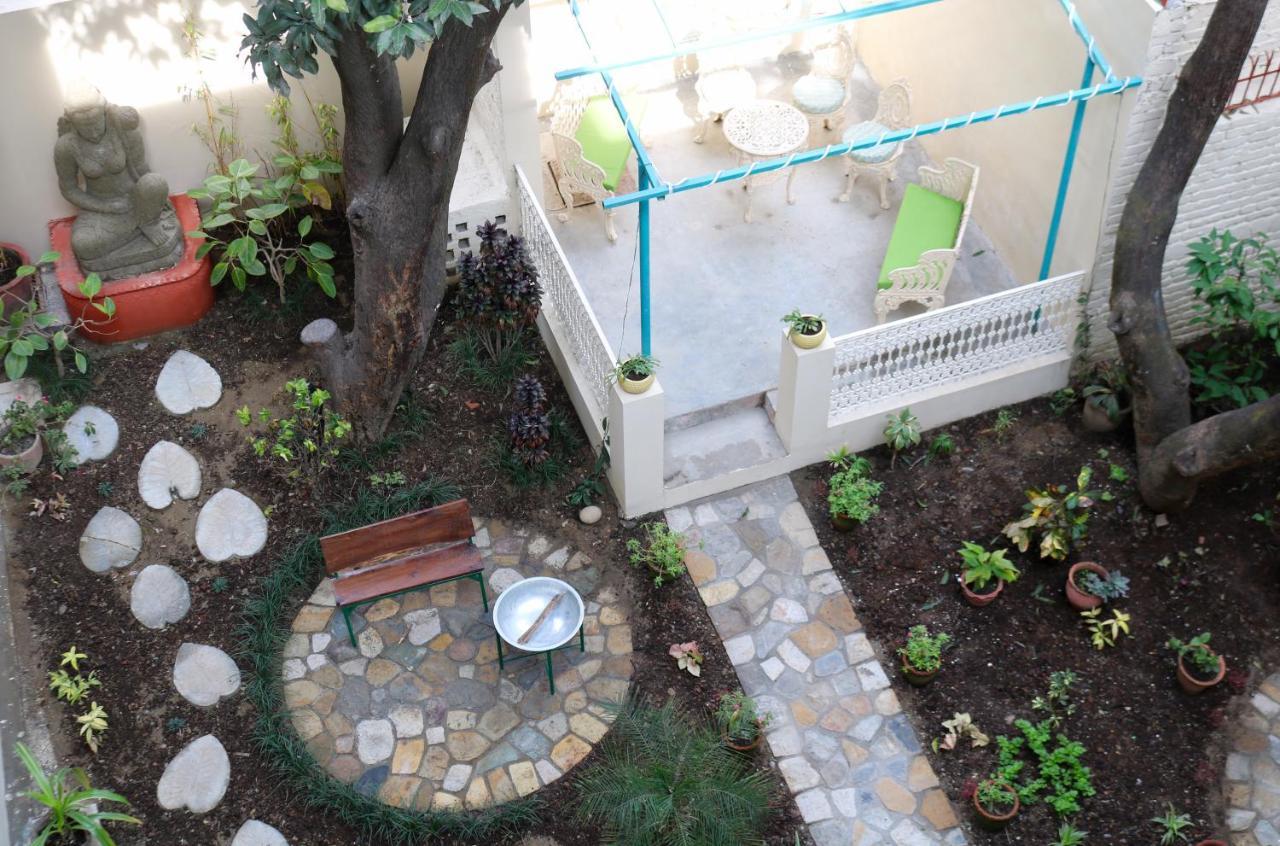 Mango Tree Courtyard Dehradun Hotel Eksteriør billede